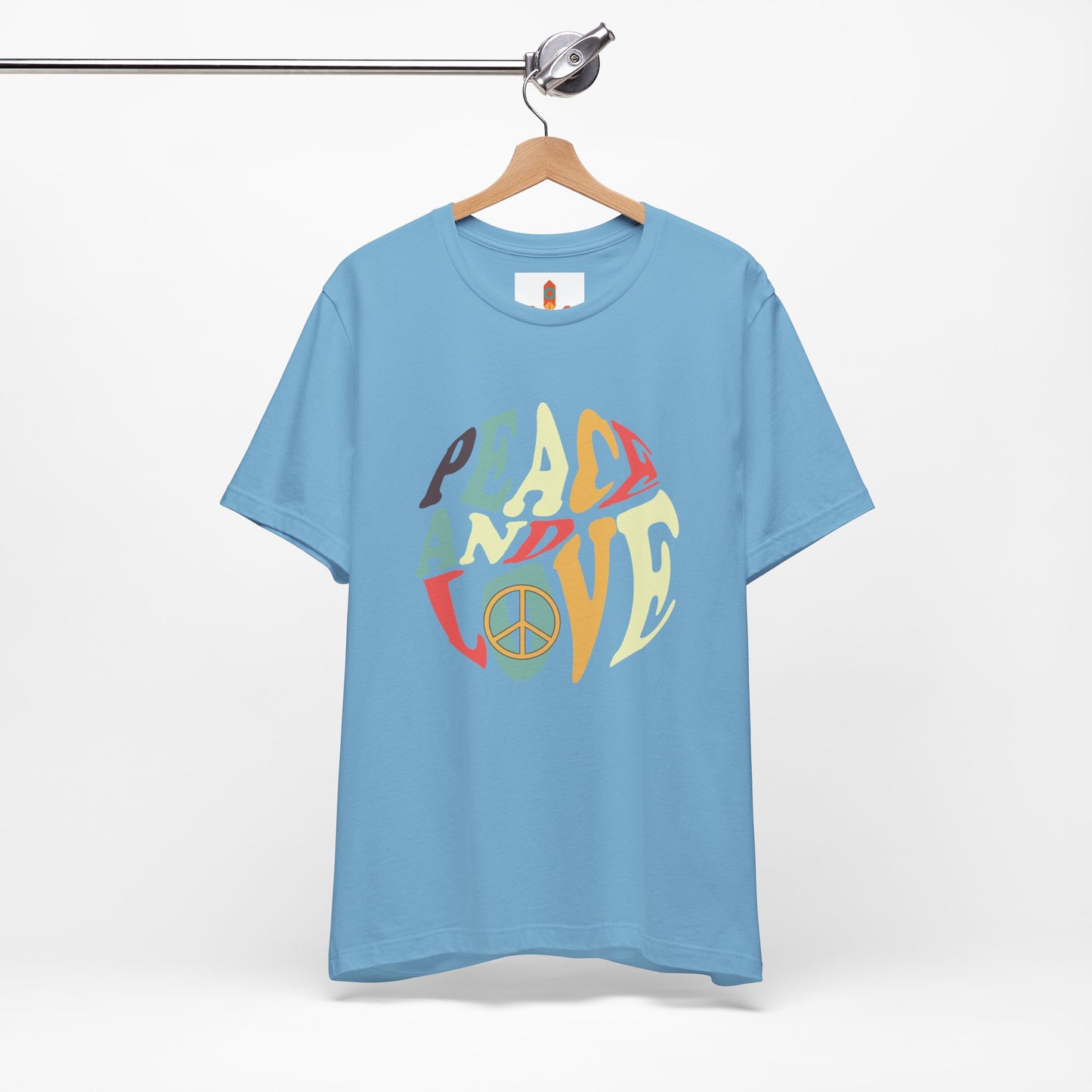 Peace and Love Design T-shirt