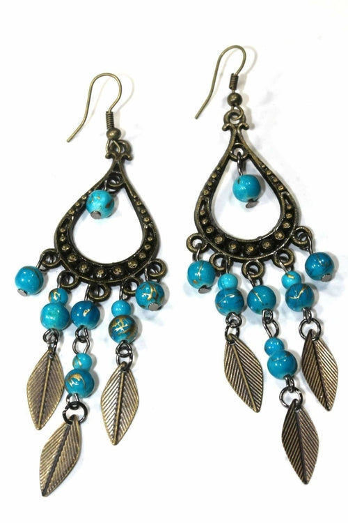 Free Spirit Leaf Dangler Earrings – Earthy Boho Elegance