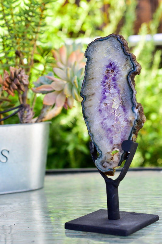 Amethyst Slice on Metal Display Stand – Boho-Chic Crystal Decor for Calm & Clarity