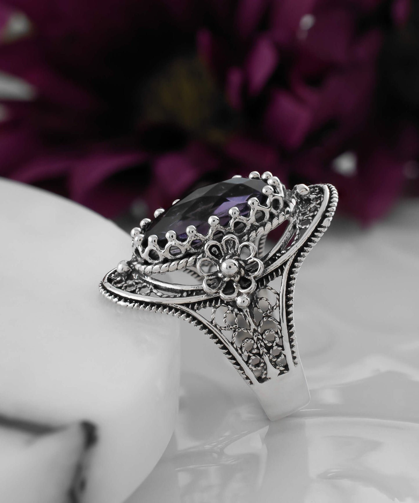 Sterling Silver Oval Amethyst Ring – Boho Chic Statement Jewelry
