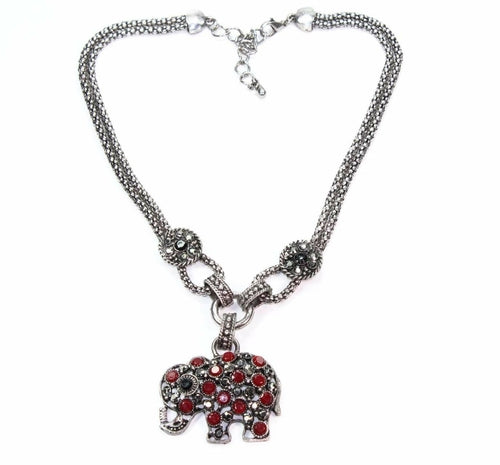 Dazzling Elephant Necklace – Bohemian Charm