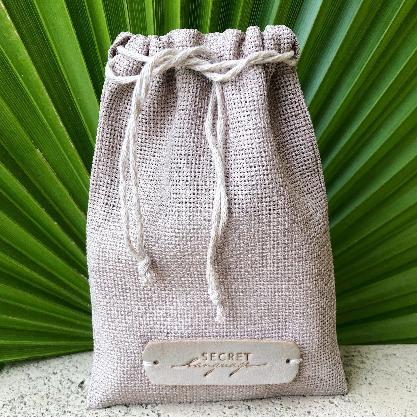 EGGUE Beaded Necklace