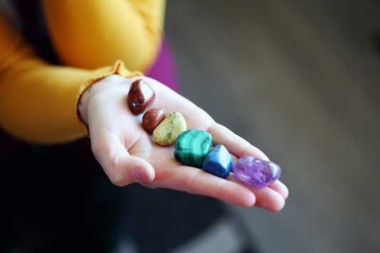 How to align chakras with crystals?