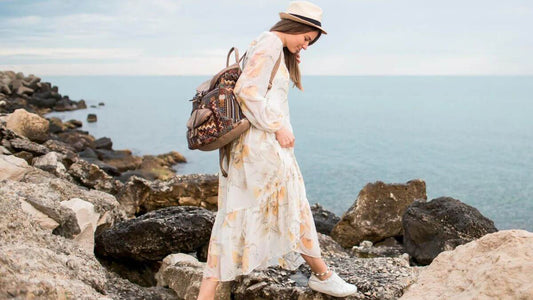 The Connection Between Hippie Bags and Spirituality in the Bohemian Lifestyle