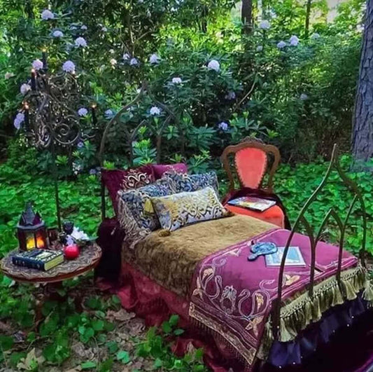 How to Incorporate Daybeds into Your Outdoor Bohemian Oasis