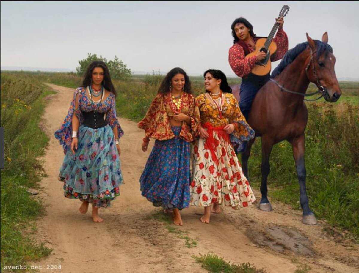 Gypsy Riyas Gypsy Origins and the Influence of their Spread – bohocondo