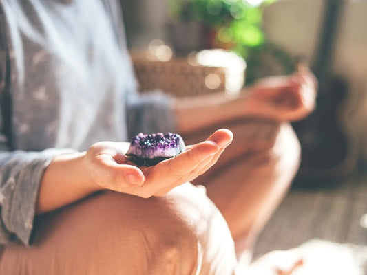 How to manifest with clear quartz?