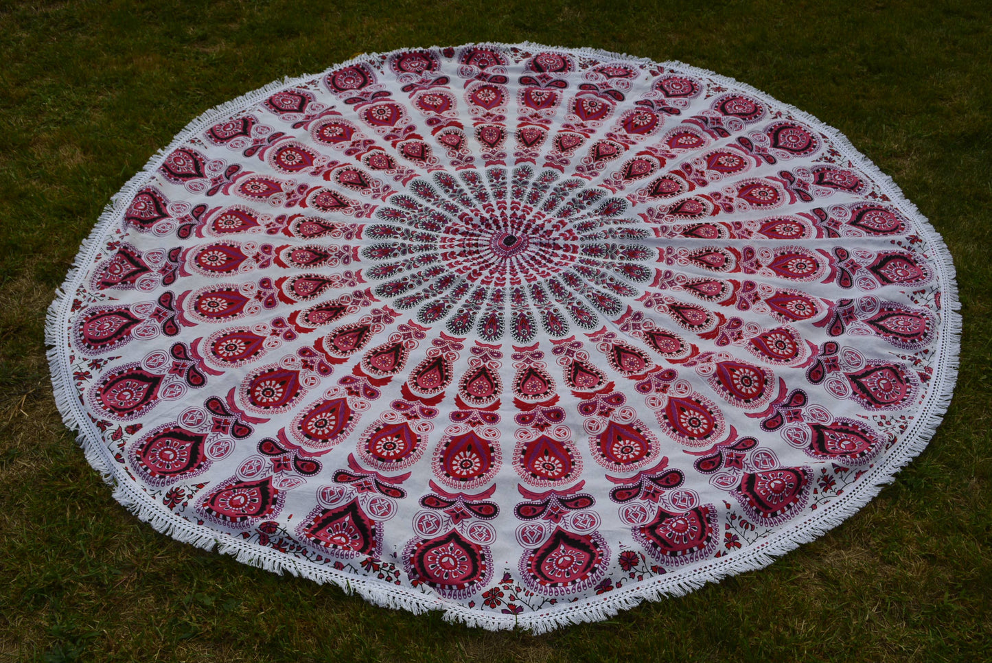 Boho Mandala Tapestry – Round Cotton Wall Hanging & Beach Blanket