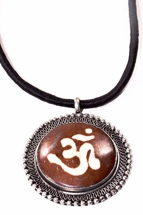 Auspicious Om Necklace – Handmade Bohemian Jewelry