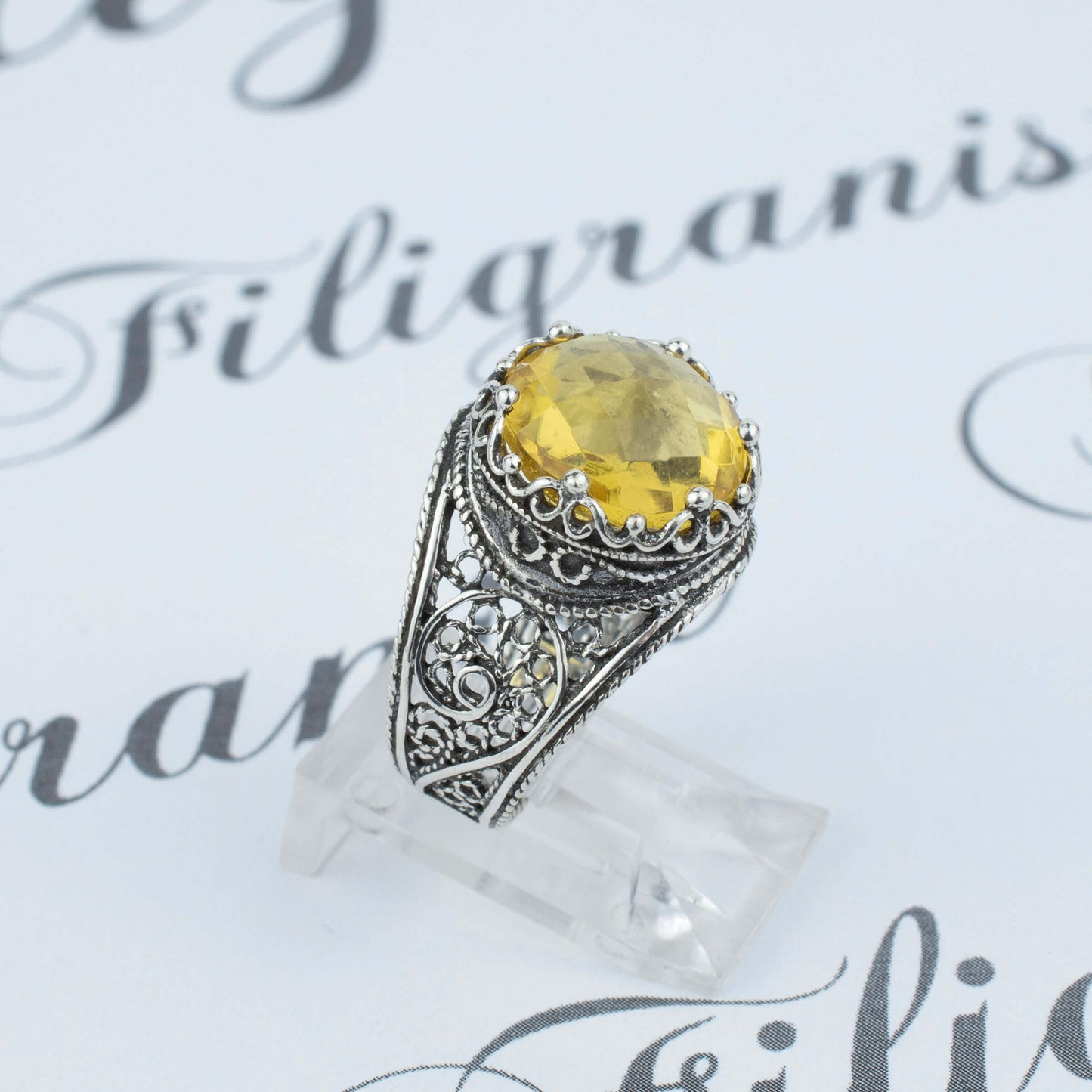 Filigree Art Citrine Gemstone Crown Design Silver Ring