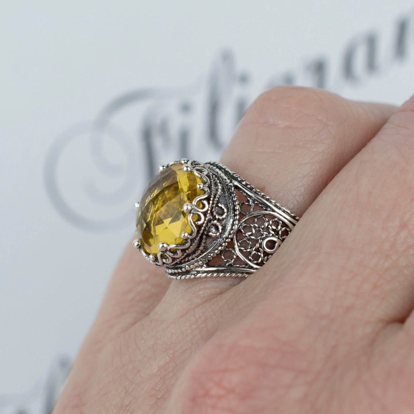 Filigree Art Citrine Gemstone Crown Design Silver Ring