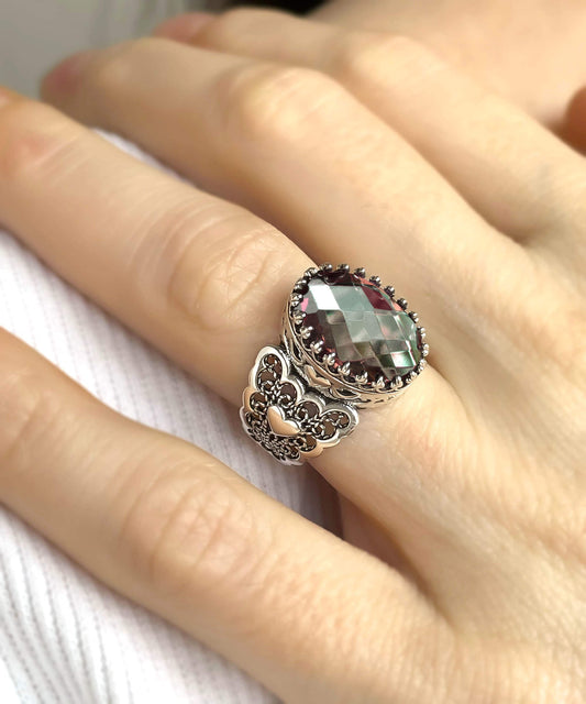 Double Heart Detailed Alexandrite Gemstone Ring