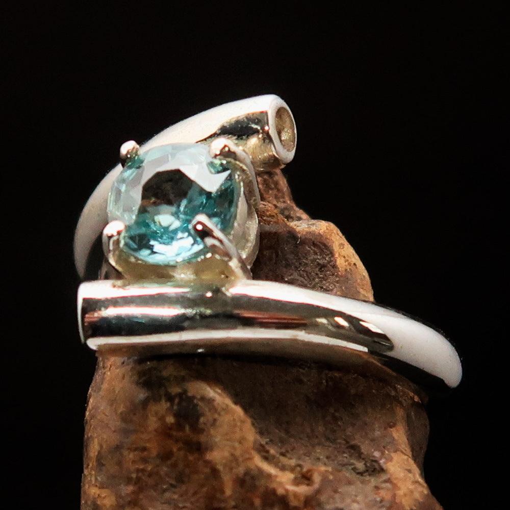 Round Cut Blue Zircon Ring