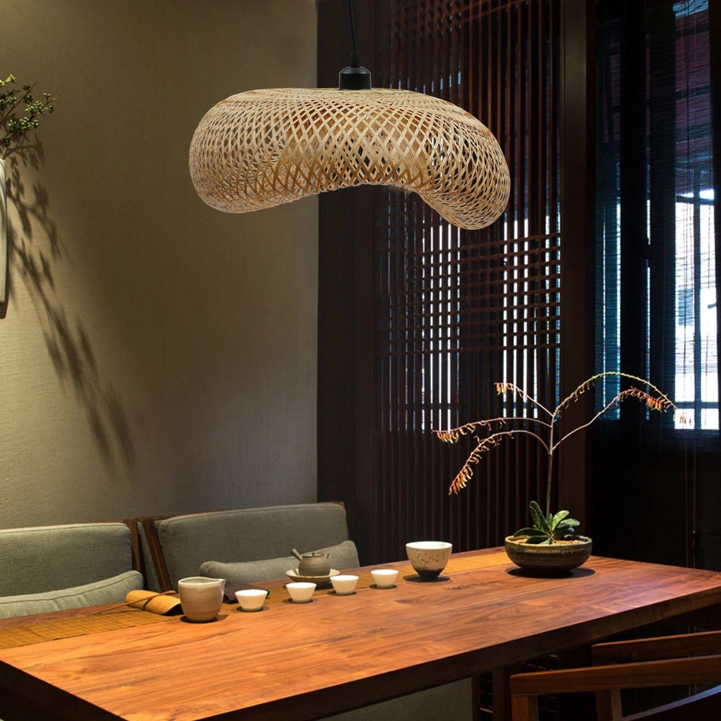 Handwoven Bamboo Wicker Pendant Lamp