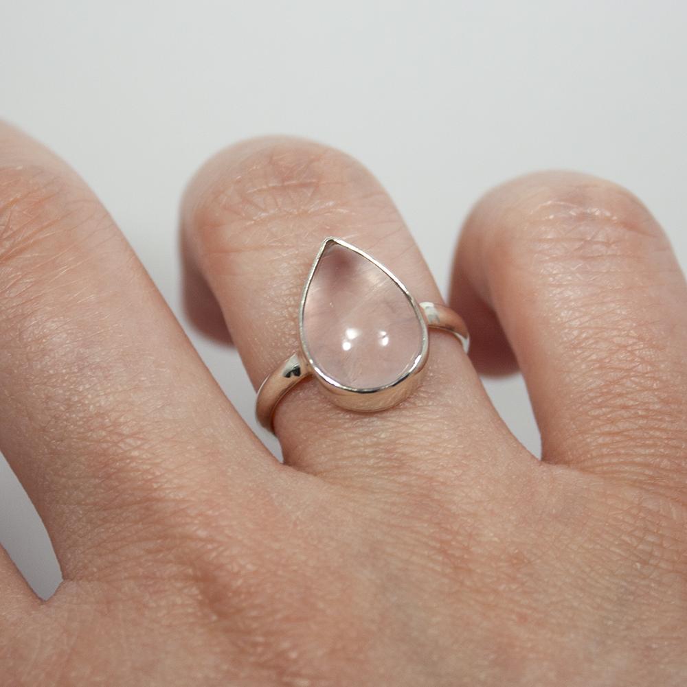 Pear Rose Quartz Ring