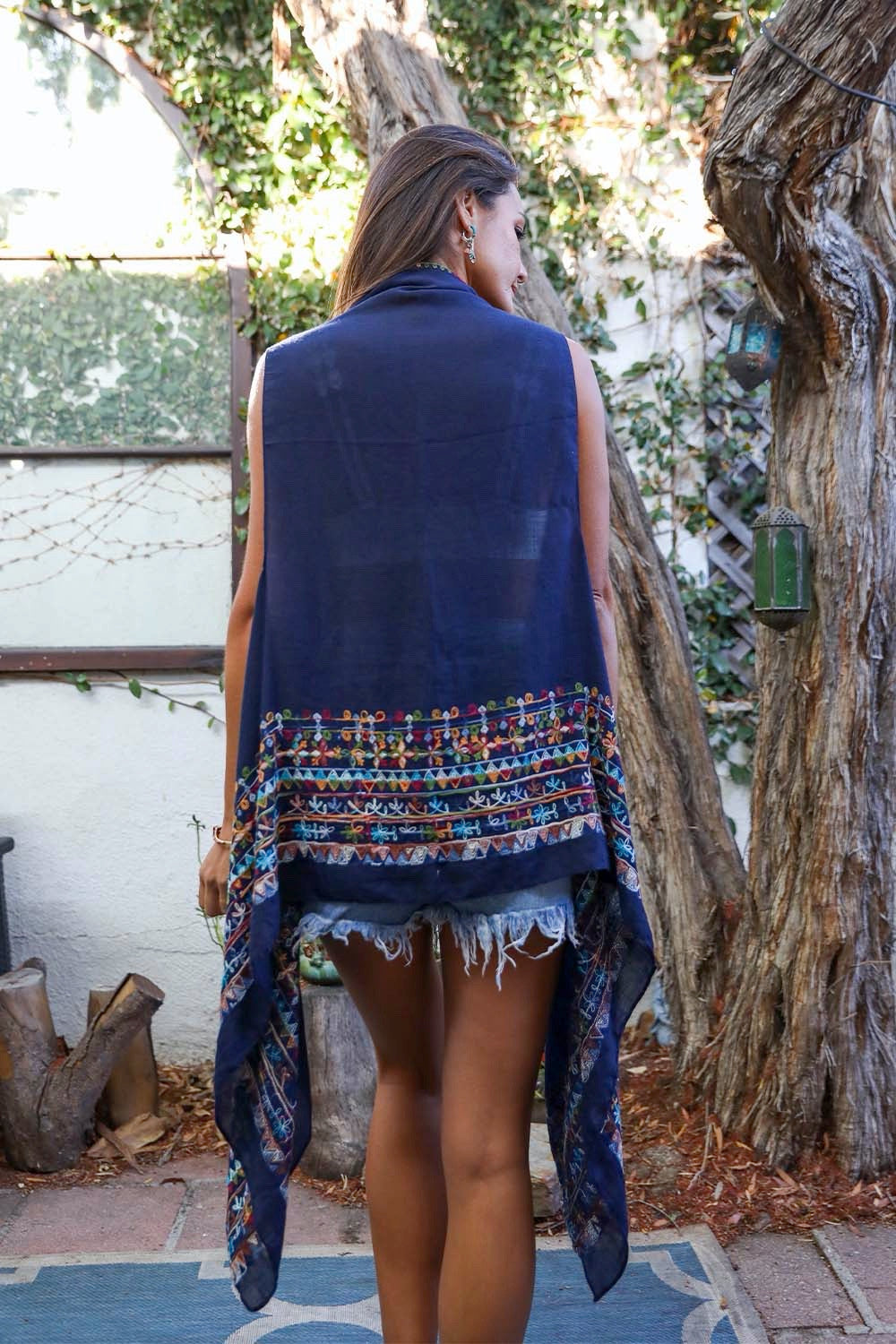 Geometric Embroidered Sleeveless Boho Kimono