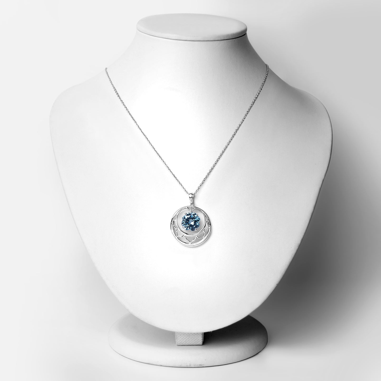 8.75 Carat Genuine Swiss Blue Topaz Necklace